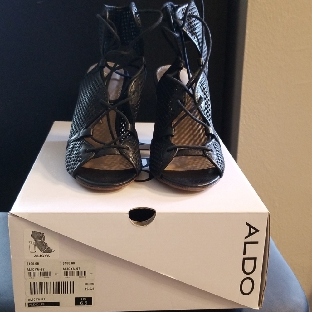 ALDO black